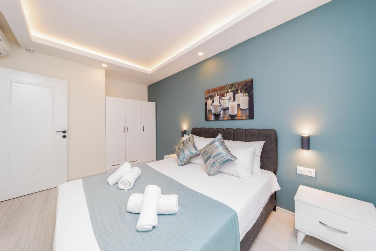 Hadrian Towers Hotel อันตัลยา ภายนอก รูปภาพ